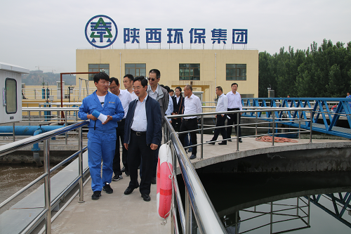 水環(huán)境公司金城污水處理廠通過(guò)最嚴(yán)格水資源管理工作考核組現(xiàn)場(chǎng)考核_ABC看圖.png