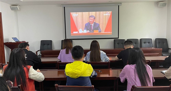 監測中心.jpg