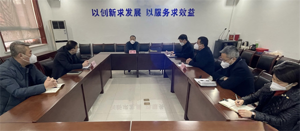 顧峰檢查監(jiān)測(cè)公司、生態(tài)公司疫情防控工作.jpg